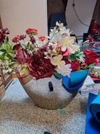 2 zilveren vasen opgemaakt een grotere en een kleinere, Huis en Inrichting, Woonaccessoires | Kunstplanten en Kunstbloemen, Ophalen of Verzenden