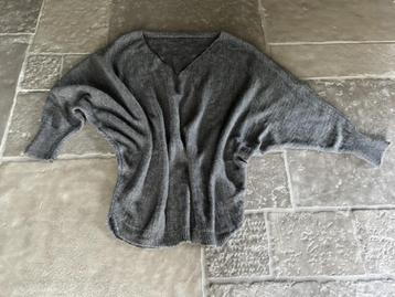 Zachte big sweater tuniek oversized antraciet grijs Mt. S beschikbaar voor biedingen