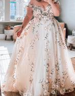 Aparte trouwjurk Lilianne €749 34 36 38 40 42 44 46 48, Ophalen, Nieuw, Overige kleuren, Trouwjurk