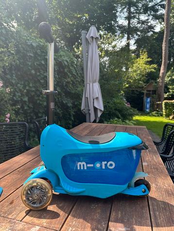 Micro step mini2go deluxe blauw beschikbaar voor biedingen