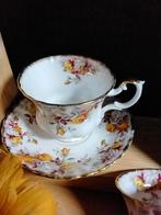 Schotel met 2 kopjes Royal Albert Lenora, Ophalen of Verzenden