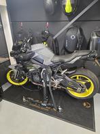 Yamaha MT-10 - Naked Bike in Topconditie! Met veel extra's, 4 cilinders, Motorrijbewijs A, Bedrijf, Naked bike