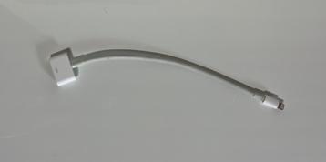 Originele Apple Lightning naar 30-Pin Adapter beschikbaar voor biedingen