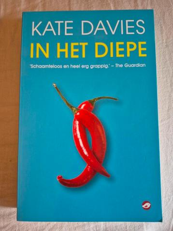Kate Davies - In het diepe beschikbaar voor biedingen