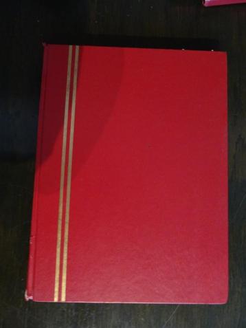 Stockboek met zegels uit Roemenië en Hongarije beschikbaar voor biedingen