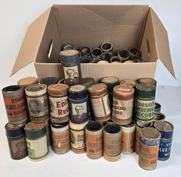 Grote collectie vintage Edison cilinder records.  beschikbaar voor biedingen