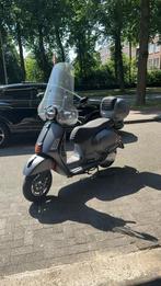 Vespa GTS 300 supersport 2024, Particulier, Scooter