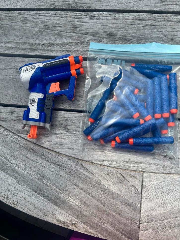 Nerf Triad EX-3 + 25 Pijltjes, Kinderen en Baby's, Speelgoed | Overig, Gebruikt, Jongen of Meisje, Ophalen of Verzenden