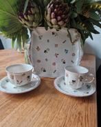 Villeroy & Boch Petite Fleur plateau ' 2 kop en schotel, Antiek en Kunst, Antiek | Servies compleet, Ophalen of Verzenden