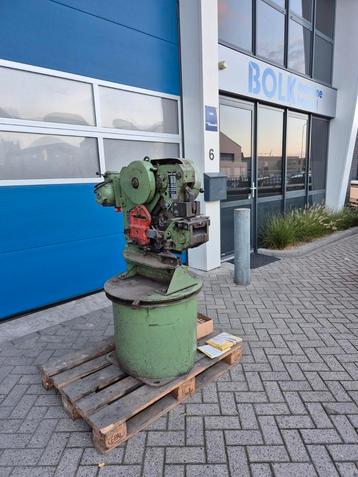 Peddinghaus Peddy pons/knipmachine 380V met veel ponsen  beschikbaar voor biedingen
