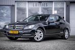 Mercedes-Benz C-klasse 180 Ambition I 1e-eig I NL-auto I Xen, Achterwielaandrijving, Leder en Stof, Zwart, Bedrijf