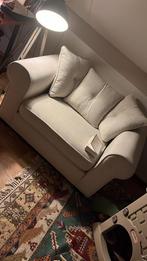Crèmekleurige Loveseat - Comfortabel & Stijlvol!, Huis en Inrichting, Fauteuils, Ophalen, 100 tot 125 cm, 125 cm of meer, Zo goed als nieuw