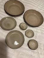 NIEUW! Kwantum Glaze Beige servies set, Nieuw, Ophalen of Verzenden, Bord(en), Overige stijlen