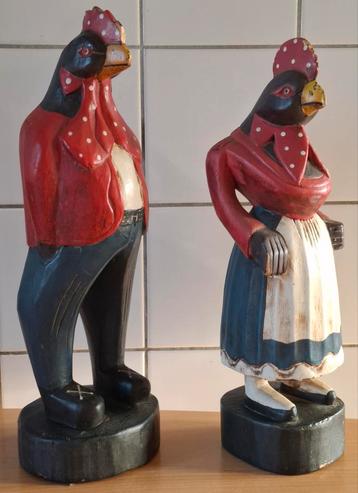 Mr. & Mrs. Chicken. Woodcarving. Handpainted. 36 & 34 cm. beschikbaar voor biedingen