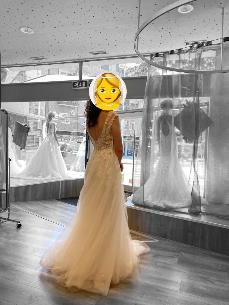 Witte bruidsjurk  Ivory 38, Trouwjurk, Wit, Ophalen of Verzenden, Zo goed als nieuw