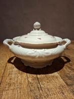 Een brocante soepterrine, Ophalen