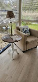 Beige fauteuil, stoel landelijk, Huis en Inrichting, Fauteuils, Zo goed als nieuw, 50 tot 75 cm, Ophalen