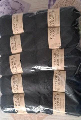 Pakket Biologisch Katoen - 10 Bollen Zwart beschikbaar voor biedingen
