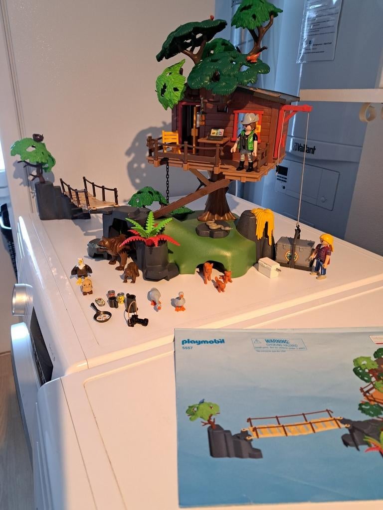 Playmobil uitkijkpost/ boomhut 5557, Kinderen en Baby's, Speelgoed | Playmobil, Ophalen of Verzenden, Zo goed als nieuw