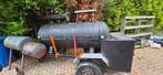 2 kleps smoker op trailer, Tuin en Terras, Houtskoolbarbecues, Ophalen, Gebruikt