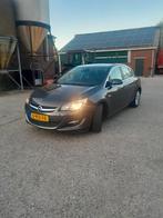 Opel Astra J 1.4 Turbo Benzine, Auto's, Voorwielaandrijving, 680 kg, 4 cilinders, Leder en Stof