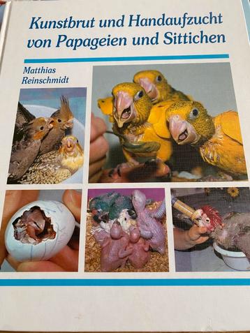 Drie mooie papegaai boeken voeding,voedsel,Australische  beschikbaar voor biedingen