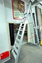 Te koop: Kelfort aluminium trap 10 treden, professioneel, Ophalen, Gebruikt, Ladder, Opvouwbaar of Inschuifbaar