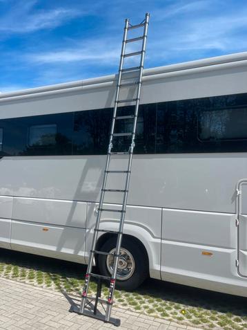 * NIEUW * Telescopische LADDER * 5 meter of 2 x 2,5 meter * beschikbaar voor biedingen