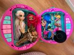 LOL Koffer met Poppen en Accessoires, Kinderen en Baby's, Speelgoed | Poppen, Ophalen of Verzenden, Gebruikt, Overige typen