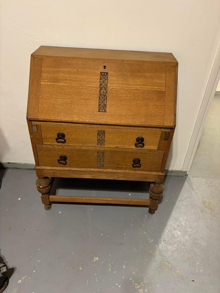 Antieke Engelse lichte eikenhouten secretaire, Ophalen