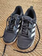 sportschoenen kind binnensport, Ophalen, Adidas, Gebruikt, Jongen of Meisje