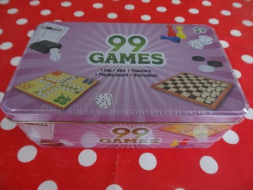 Nieuw in de verpakking, 99 Spellen in 1, voor jong-oud, Hobby en Vrije tijd, Gezelschapsspellen | Bordspellen, Nieuw, Ophalen of Verzenden