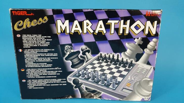 Tiger Chess Marathon schaakcomputer, 1997. 7C10, Hobby en Vrije tijd, Gezelschapsspellen | Bordspellen, Gebruikt, Ophalen of Verzenden
