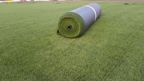 Volle Rol Kunstgras (190m2) 3m x 64m Middenlijn €450,-, Tuin en Terras, Gras en Kunstgras, Gebruikt, Kunstgras, 20 m² of meer