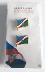 De Veteranenvlag pins (2x)  uit 2020  NIEUW!, Ophalen of Verzenden, Overige soorten, Nederland, Embleem of Badge