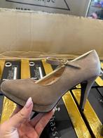 Partij dames schoenen nieuw maatseries 453 paar, Ophalen of Verzenden, Nieuw, Sneakers of Gympen