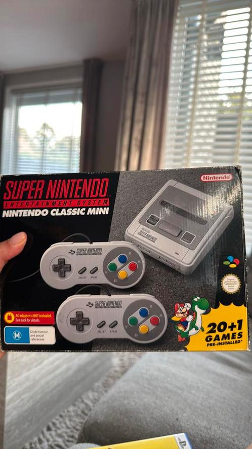 Classic Mini: Super Entertainment System, Spelcomputers en Games, Spelcomputers | Nintendo Super NES, Zo goed als nieuw, Met 2 controllers
