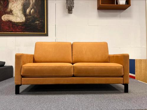 Nieuw Rolf Benz Ego G 2 zits bank Nubuck Bruin Leer, Huis en Inrichting, Banken | Bankstellen, Nieuw, Ophalen of Verzenden