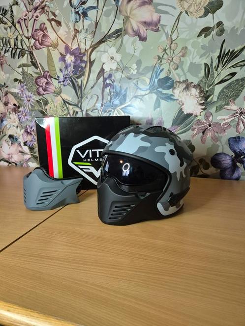 Vito Bruzano mat carmo maat S NIEUW, Fietsen en Brommers, Brommerhelmen, Nieuw, Small, Ophalen of Verzenden