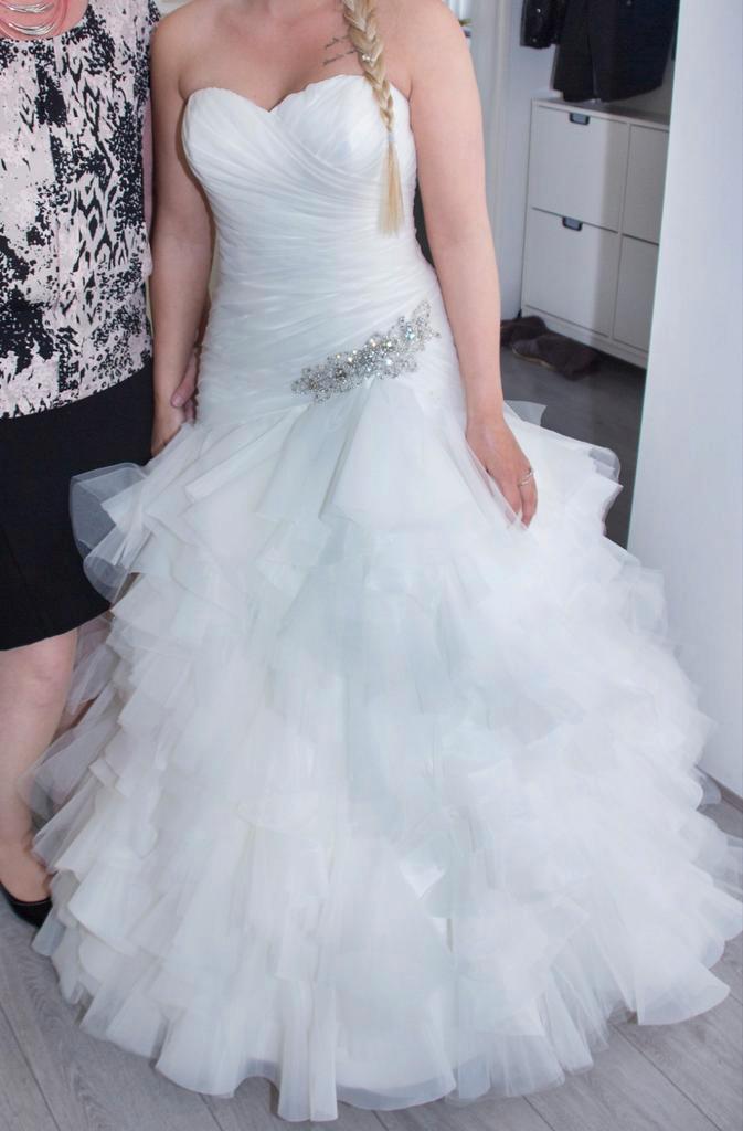 Prachtige Trouwjurk maat 40 - Een droom die uitkomt!, Kleding | Dames, Trouwkleding en Trouwaccessoires, Zo goed als nieuw, Trouwjurk