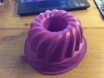 siliconen tulband bakvorm. paars, doorsnede 24 cm. Nieuw, Ophalen of Verzenden, Nieuw, Taarten, Bakvorm