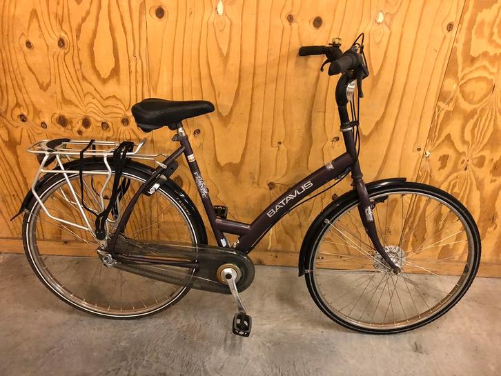 Batavus Future frame 57 cm wiel 28 inch 3 versnellingen, Fietsen en Brommers, Fietsen | Dames | Damesfietsen, Zo goed als nieuw
