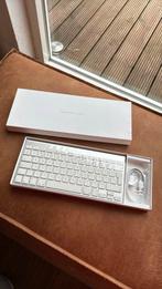 Apple toetsenbord Qwerty  A1314 nieuw!, Computers en Software, Toetsenborden, Nieuw, Ophalen of Verzenden, Draadloos, Qwerty