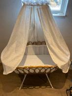 Vintage Rotan Wieg met Hemel, Kinderen en Baby's, Babywiegjes en Ledikanten, Ophalen, Gebruikt, Wieg