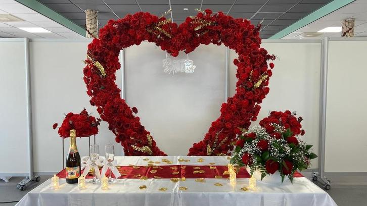 MARRY ME aanzoek decoratie onvergetelijke aanzoek, Hobby en Vrije tijd, Feestartikelen | Verhuur, Nieuw, Valentijn of Romantisch