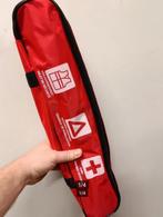 Veilig onderweg set met gevaren driehoek. Hesje en ehbo set, Auto diversen, Nieuw, Ophalen of Verzenden