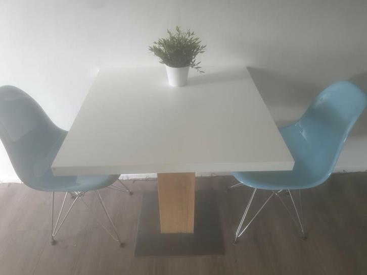 Eettafel met 2 stoelen, Huis en Inrichting, Complete eetkamers, Zo goed als nieuw, 4 tot 6 stoelen, Ophalen