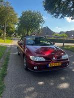 Renault Mégane 2.0 Cabriolet 1998 Rood, Auto's, 1998 cc, Stof, 4 cilinders, Cabriolet