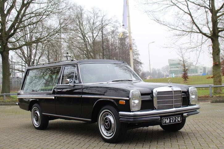 Mercedes-Benz 240D Hearse Pilato Rouwauto TOP CONDITIE! UNIE, Auto's, Oldtimers, Bedrijf, Te koop, Lederen bekleding, Mercedes-Benz