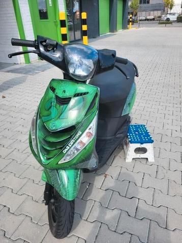 Zip 2017   70cc 2takt  beschikbaar voor biedingen